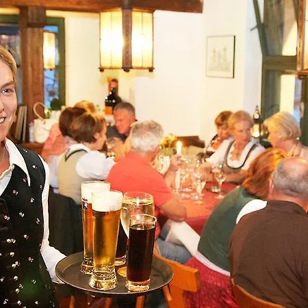 Hotel Tirolerwirt 3*