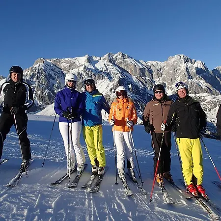 Tirolerwirt Szálloda